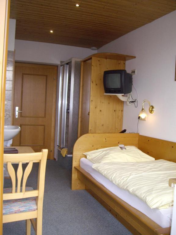 Hotel-Pension Stallinger ワイレック 部屋 写真